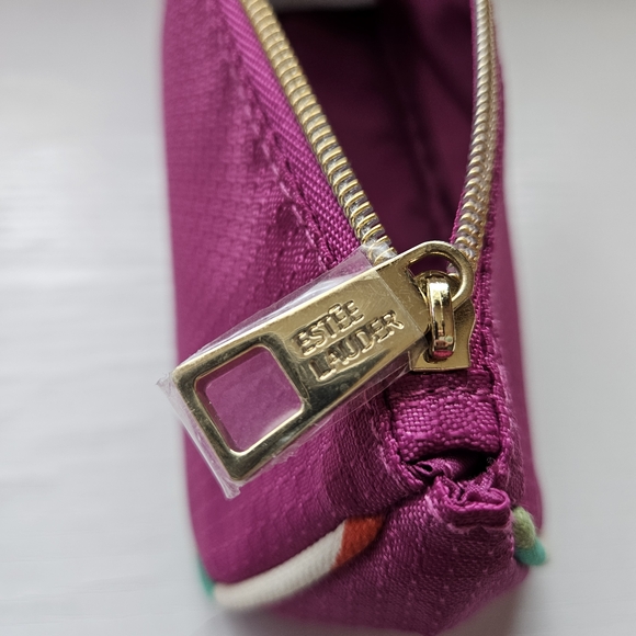 Estee Lauder Makeup Bag - Picture 2 of 5